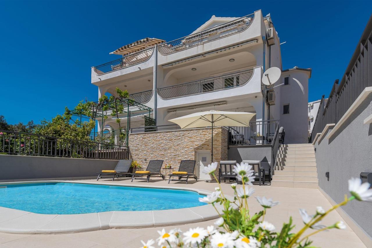 Villa Seaview With Pool - Apartment Cotton Trogir Dış mekan fotoğraf