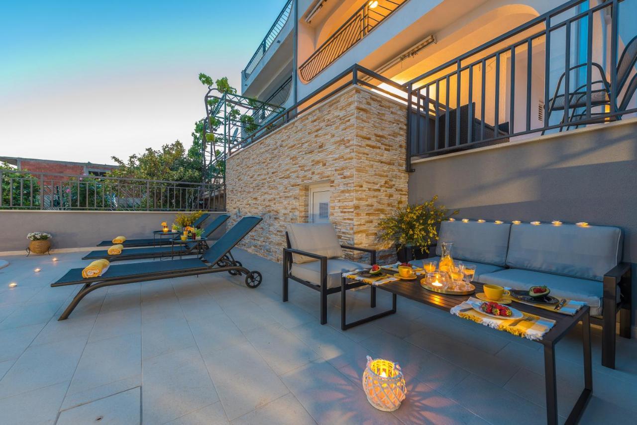 Villa Seaview With Pool - Apartment Cotton Trogir Dış mekan fotoğraf